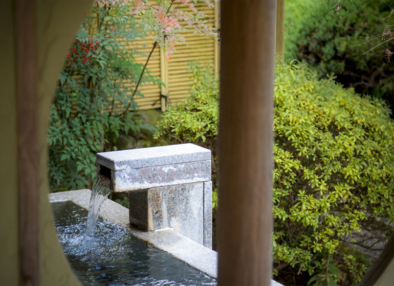 Japanese-style room with an open-air bath